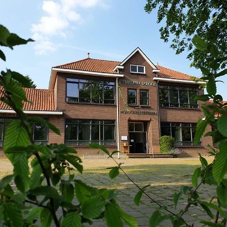 B&B De Wilhelminaschool 阿尔滕 外观 照片
